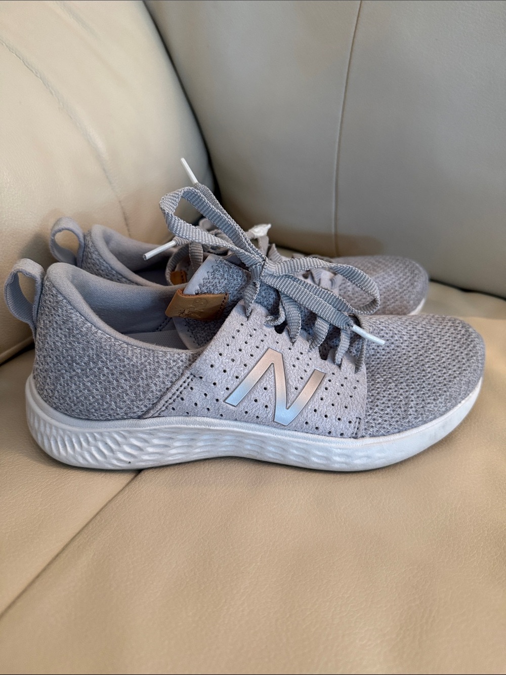 New Balance Women's Light Gray Sneakers